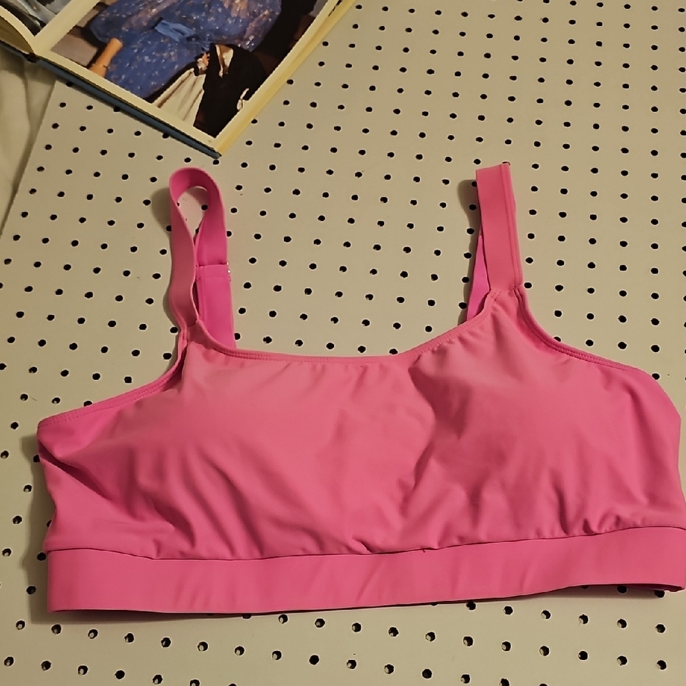 Chic Pink Bikini Top